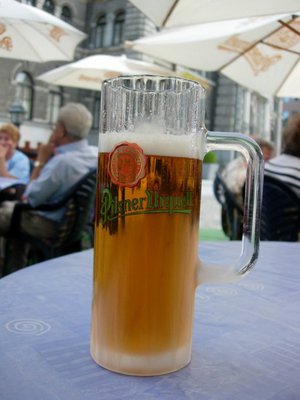 0075-pivo Praha.jpg